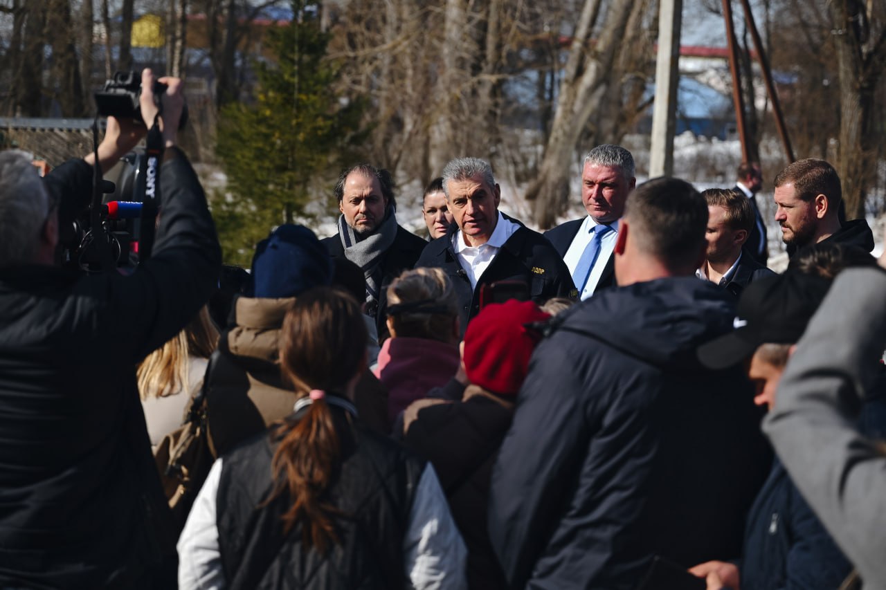 Андрей Луговой: Вылизанная парадная часть города – для туристов и гостей, жилая разваливающаяся – для местных: пора менять сложившиеся стереотипы Андрей Луговой: Вылизанная парадная часть города – для туристов и гостей, жилая разваливающаяся – для местных: пора менять сложившиеся стереотипы