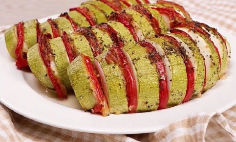 Кабачки по-итальянски: вкусное и простое блюдо для всей семьи