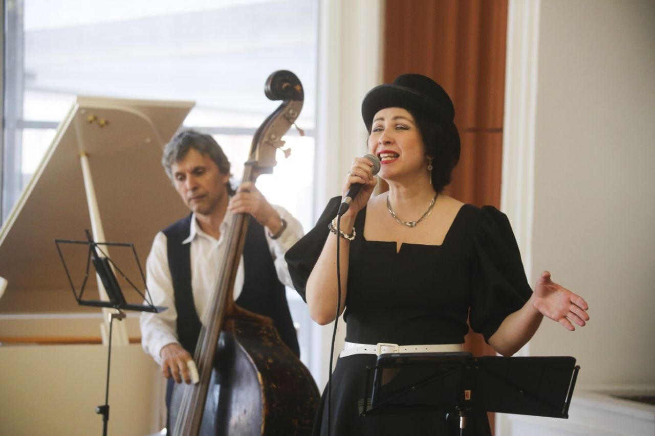 Михаил Евраев: Сегодня, в День работника культуры, на сцене театра юного зрителя чествовали лидеров отрасли