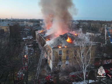 В многоквартирном доме на улице Стачек в Ярославле произошёл пожар