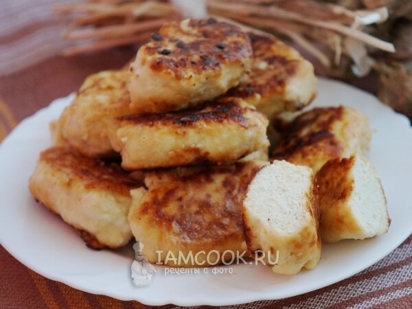 Котлеты с секретом: как творог делает куриные блюда нежнее