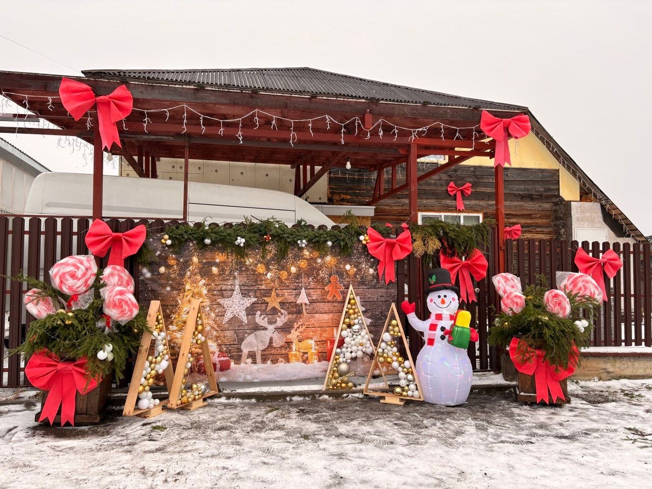 Михаил Евраев: Подвели итоги конкурса на лучшее зимнее оформление фасадов среди жилых домов