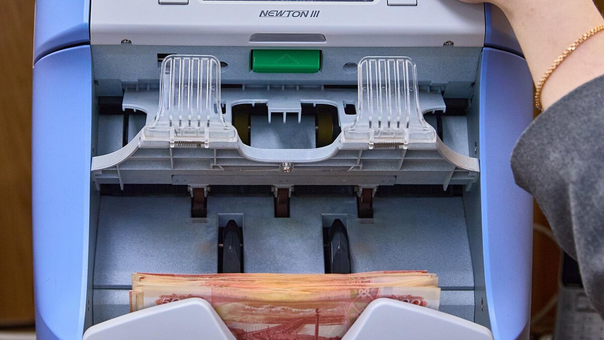 Сколько нужно зарабатывать для получения максимальной пенсии в России?