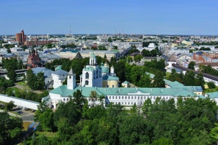 Мэр Ярославля принял участие в общегородском субботнике