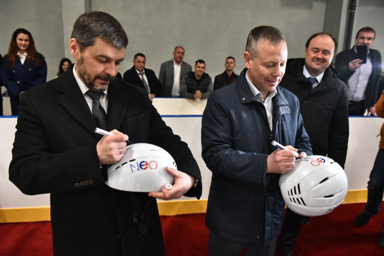 Михаил Евраев: В Рыбинске торжественно открыли новую ледовую арену Михаил Евраев: В Рыбинске торжественно открыли новую ледовую арену