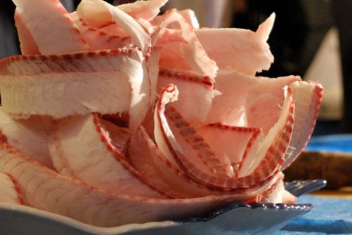 Сибирская кухня: пельмени, строганина и пироги на морозе