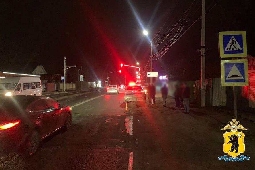 В результате ДТП в Ярославле пострадала женщина пешеход