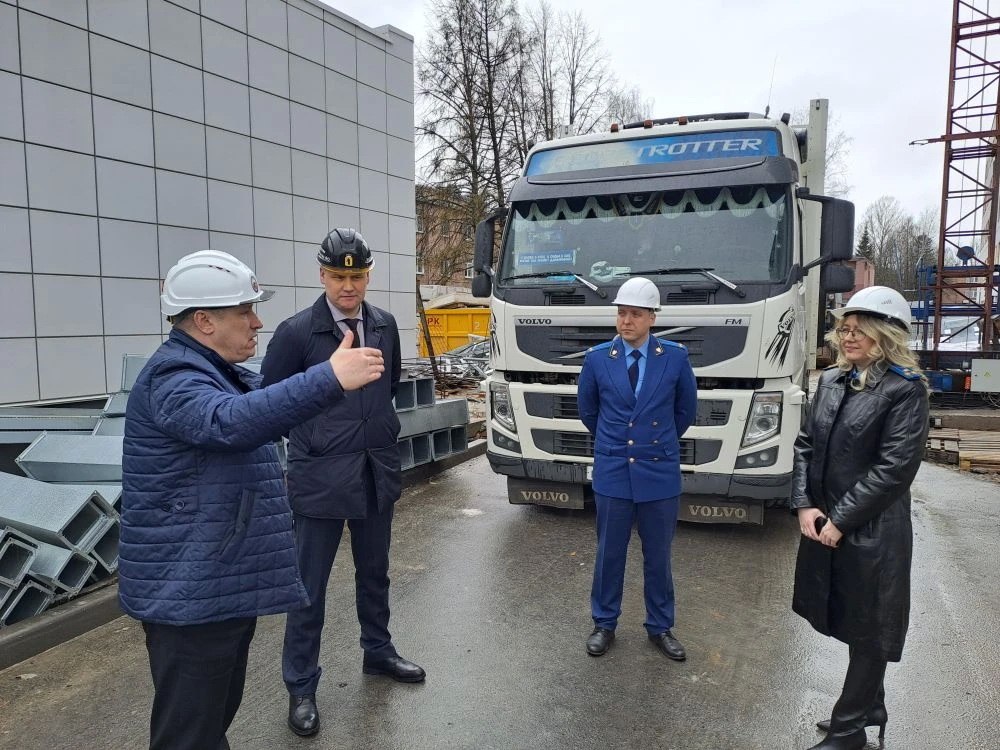 Прокуратура Ярославской области контролирует ход строительства стационарного корпуса областной детской клинической больницы в Ярославле Прокуратура Ярославской области контролирует ход строительства стационарного корпуса областной детской клинической больницы в Ярославле
