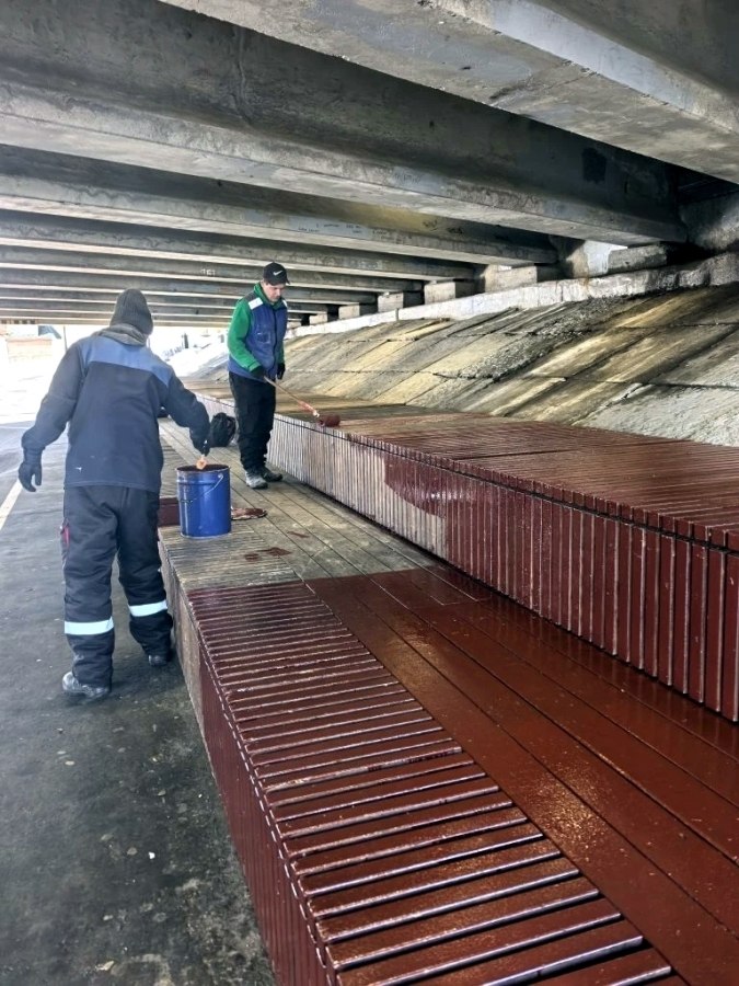 В Рыбинске в рамках субботника приводят в порядок малые архитектурные формы В Рыбинске в рамках субботника приводят в порядок малые архитектурные формы