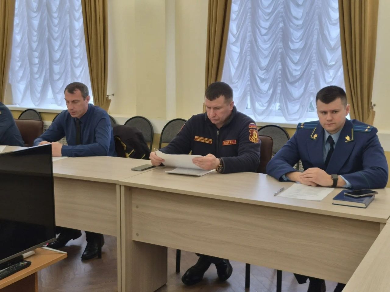 Прокурор Некоузского района Виктор Годин принял участие в заседании комиссии по предупреждению и ликвидации чрезвычайных ситуаций и обеспечению пожарной безопасности Некоузского муниципального округа