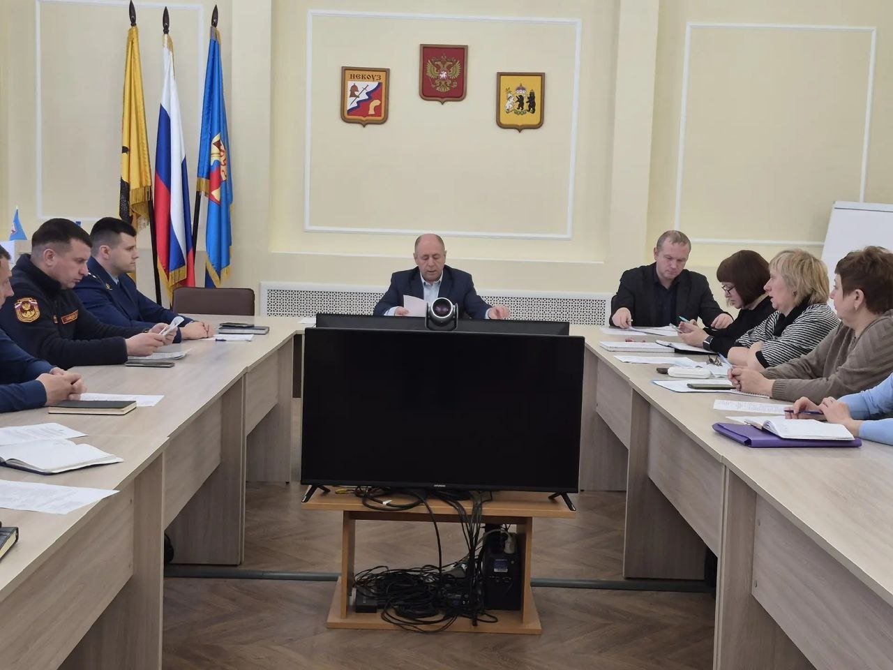 Прокурор Некоузского района Виктор Годин принял участие в заседании комиссии по предупреждению и ликвидации чрезвычайных ситуаций и обеспечению пожарной безопасности Некоузского муниципального округа Прокурор Некоузского района Виктор Годин принял участие в заседании комиссии по предупреждению и ликвидации чрезвычайных ситуаций и обеспечению пожарной безопасности Некоузского муниципального округа