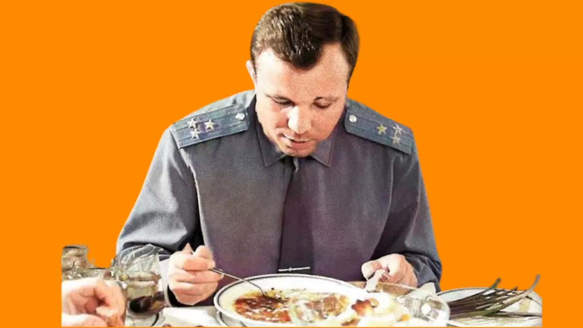 Кулинарные предпочтения Юрия Гагарина: Простая еда, которая согревает душу