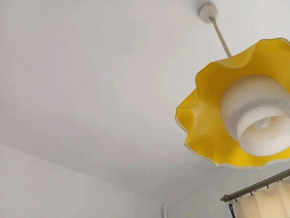 Прокурор Кировского района Николай Моисеев проконтролировал устранение следов протечек в квартире жительницы блокадного Ленинграда Прокурор Кировского района Николай Моисеев проконтролировал устранение следов протечек в квартире жительницы блокадного Ленинграда