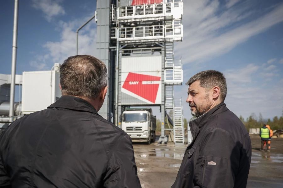 В Рыбинске начал работу новый асфальтовый завод В Рыбинске начал работу новый асфальтовый завод