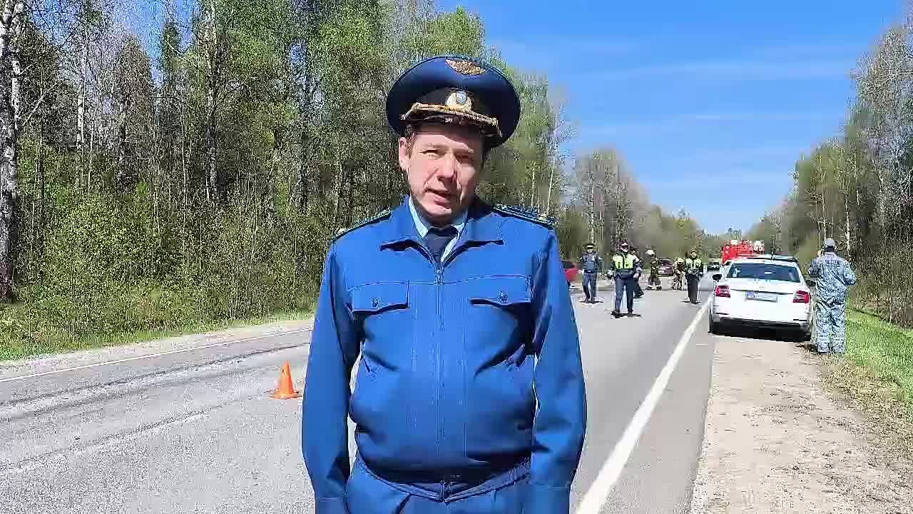 Заместитель Рыбинского городского прокурора Андрей Папушкин выехал для координации действий сотрудников правоохранительных органов на место ДТП с участием двух автомобилей