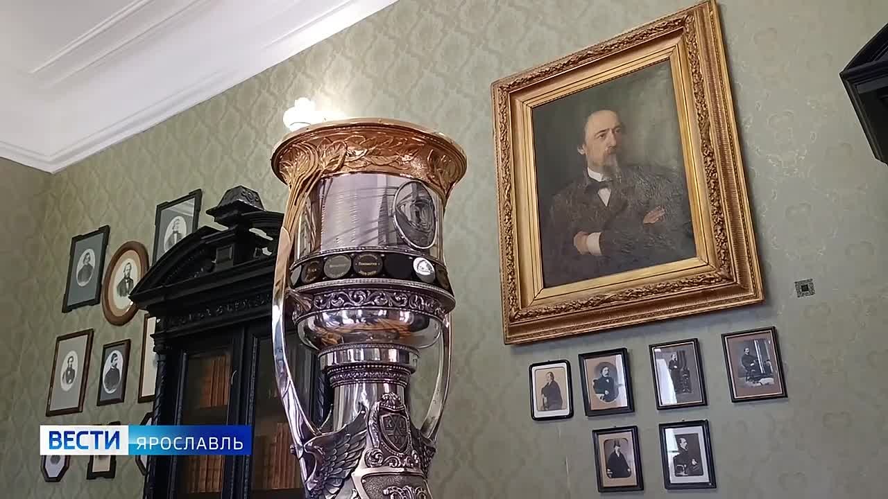 Кубок Гагарина отправился в путешествие по Ярославской области
