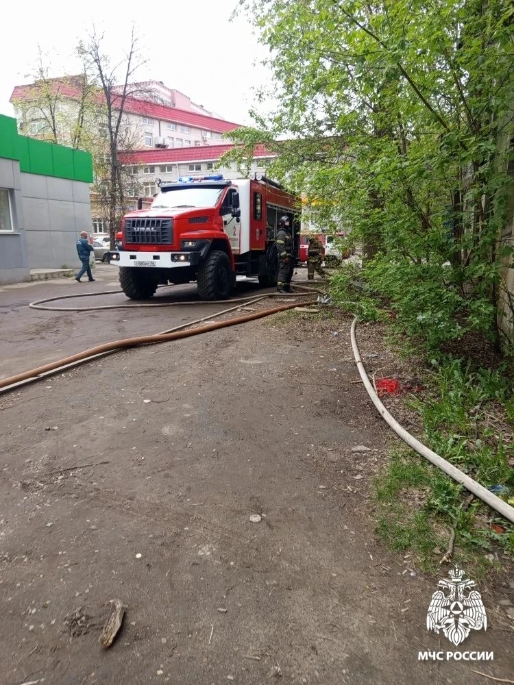 В Ярославле горели неэксплуатируемые здания В Ярославле горели неэксплуатируемые здания