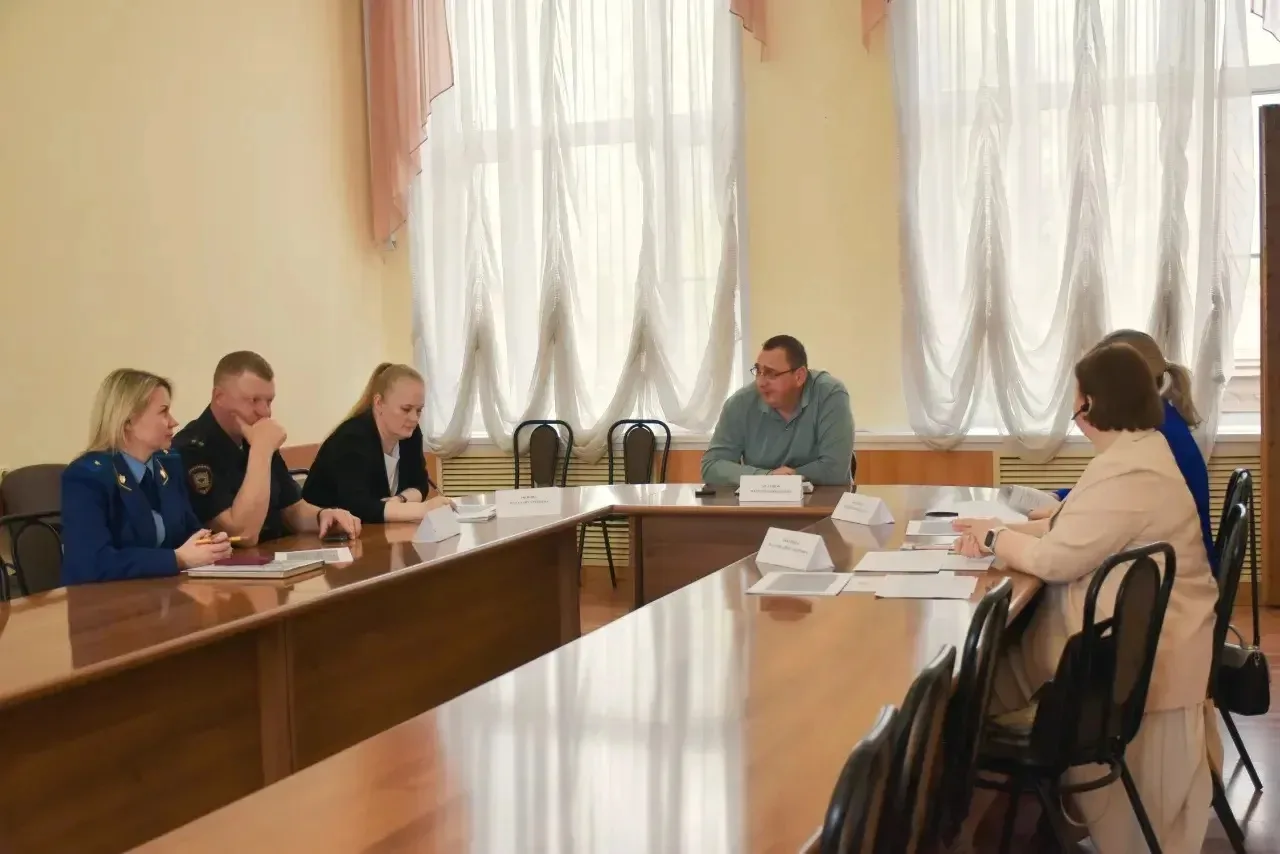 Исполняющий обязанности Переславского межрайонного прокурора Светлана Малышева приняла участие в заседании комиссии администрации Переславль-Залесского муниципального округа по противодействию нелегальной занятости Исполняющий обязанности Переславского межрайонного прокурора Светлана Малышева приняла участие в заседании комиссии администрации Переславль-Залесского муниципального округа по противодействию нелегальной занятости
