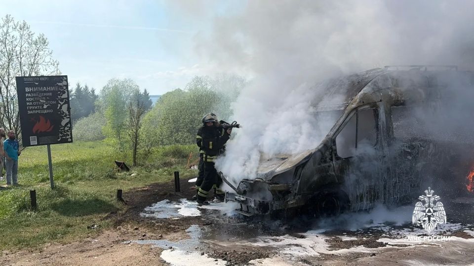 В Переславль-Залесском округе сгорел автомобиль В Переславль-Залесском округе сгорел автомобиль