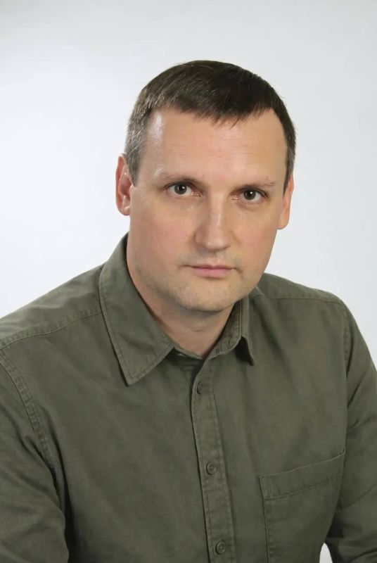 Александр Коц: Боец-снайпер идёт в Думу. Знаете, чему я научился за годы на войне? Отличать настоящих от ряженых Александр Коц: Боец-снайпер идёт в Думу. Знаете, чему я научился за годы на войне? Отличать настоящих от ряженых