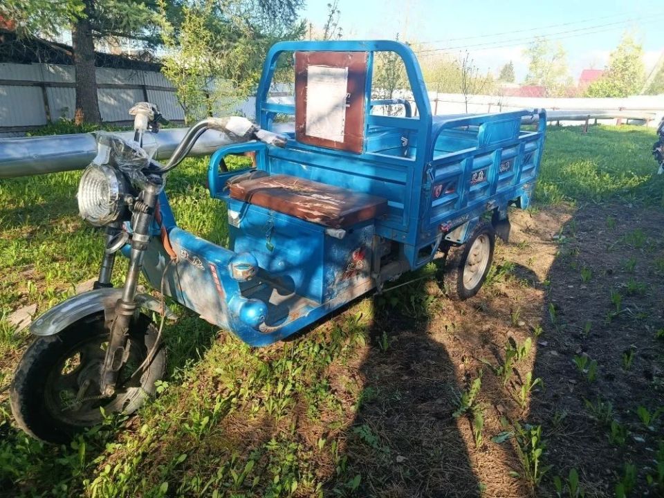 По заявлению прокурора Любимского района суд признал бесхозяйным имуществом электротрицикл и передал его в собственность государства