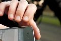 Сотрудники Тутаевской полиции установили местного жителя, который открыто похитил телефоны у двоих прохожих