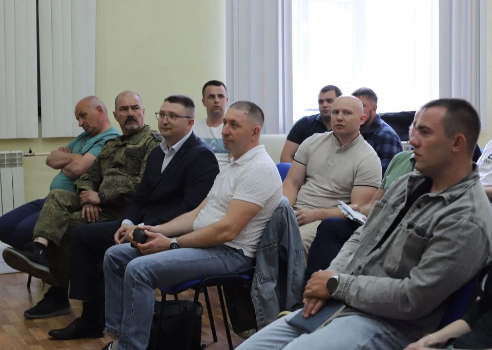 Михаил Евраев: Участники нашей региональной программы «Герои Ярославии» приступили к финальному обучающему модулю Михаил Евраев: Участники нашей региональной программы «Герои Ярославии» приступили к финальному обучающему модулю