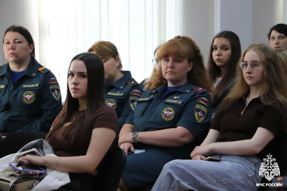 Традиционные ценности на страже безопасности коллектива и личности Традиционные ценности на страже безопасности коллектива и личности