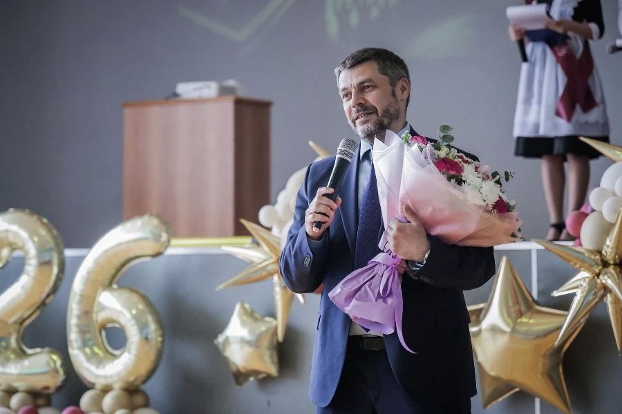 Для рыбинских выпускников прозвенел последний звонок Для рыбинских выпускников прозвенел последний звонок