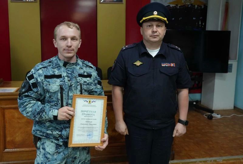 Ярославские полицейские в составе сводного отряда УМВД России по Ярославской области вернулись из служебной командировки на территории Северо-Кавказского региона Ярославские полицейские в составе сводного отряда УМВД России по Ярославской области вернулись из служебной командировки на территории Северо-Кавказского региона