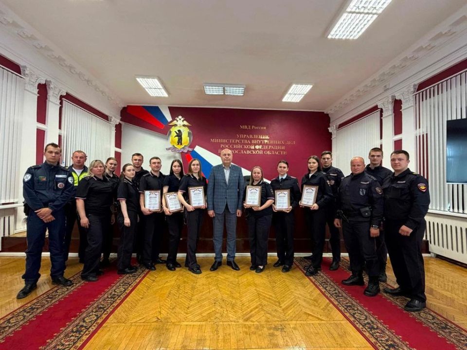 В региональном УМВД состоялся конкурс наставников «Мы - единое целое» В региональном УМВД состоялся конкурс наставников «Мы - единое целое»