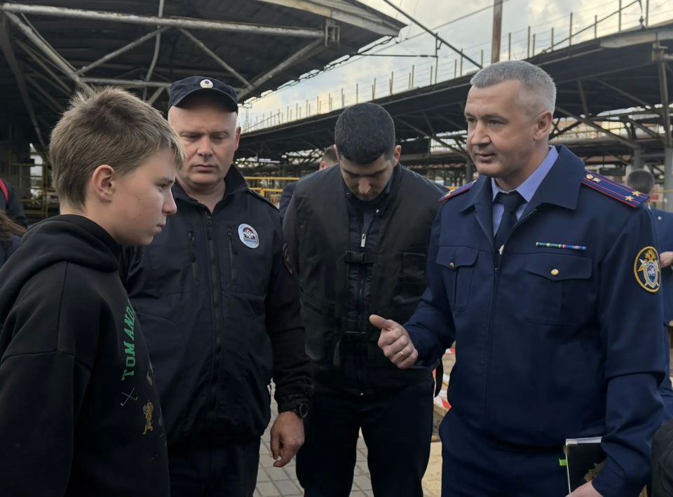 В Москве проведено рейдовое мероприятие по профилактике травматизма на железнодорожном транспорте В Москве проведено рейдовое мероприятие по профилактике травматизма на железнодорожном транспорте