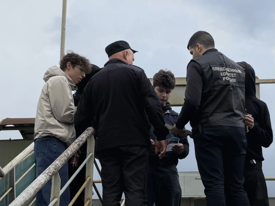 В Москве проведено рейдовое мероприятие по профилактике травматизма на железнодорожном транспорте В Москве проведено рейдовое мероприятие по профилактике травматизма на железнодорожном транспорте