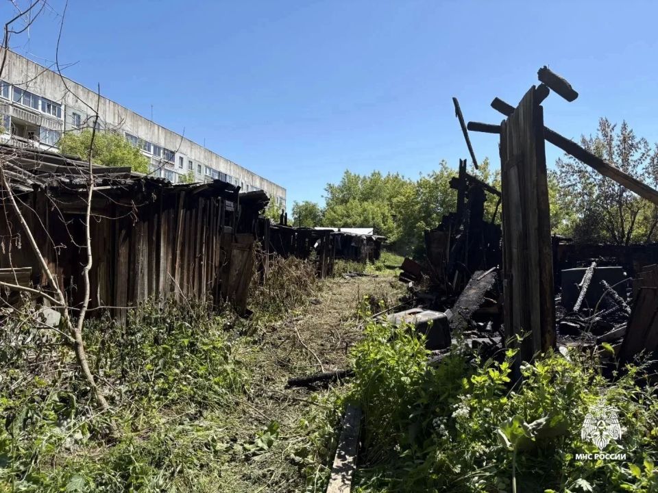 В результате нарушения правил пожарной безопасности было уничтожено чужое имущество В результате нарушения правил пожарной безопасности было уничтожено чужое имущество