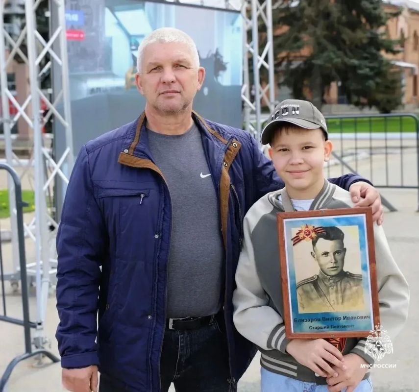 #ЛицаМЧС. Сегодня расскажем о человеке, для которого героизм — не слово из книги, а ежедневная реальность #ЛицаМЧС. Сегодня расскажем о человеке, для которого героизм — не слово из книги, а ежедневная реальность