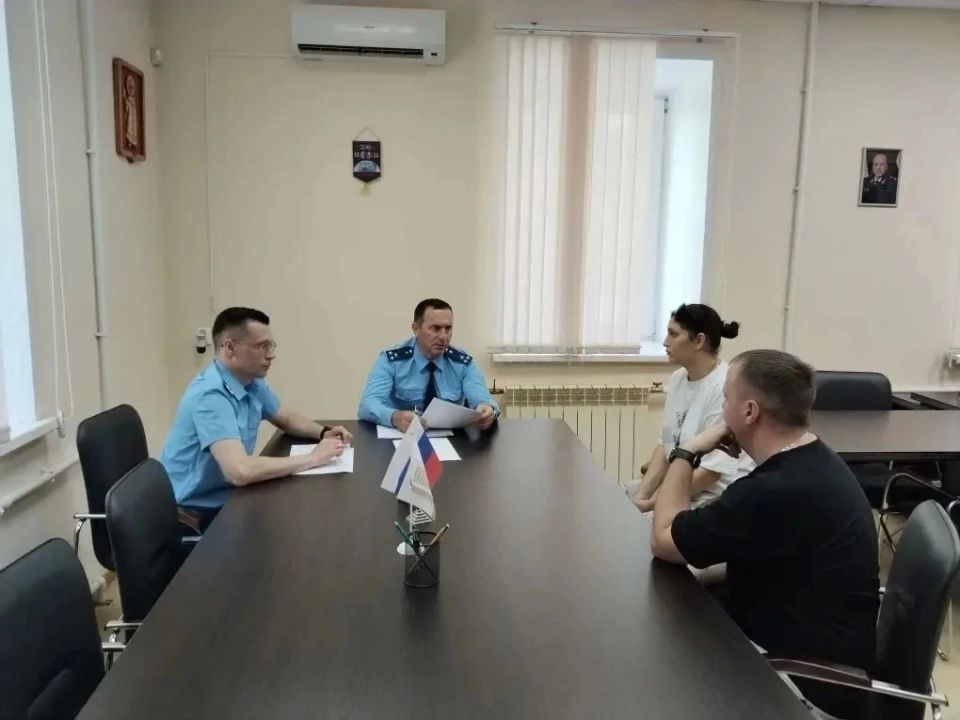 Заместитель прокурора Ярославской области Андрей Смирнов провел личный прием жителей Угличского муниципального округа Заместитель прокурора Ярославской области Андрей Смирнов провел личный прием жителей Угличского муниципального округа