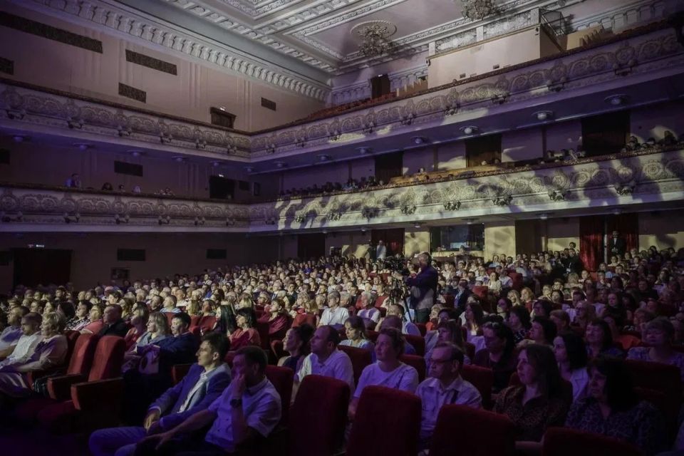 Рыбинский завод приборостроения отмечает 75-лет со дня основания Рыбинский завод приборостроения отмечает 75-лет со дня основания