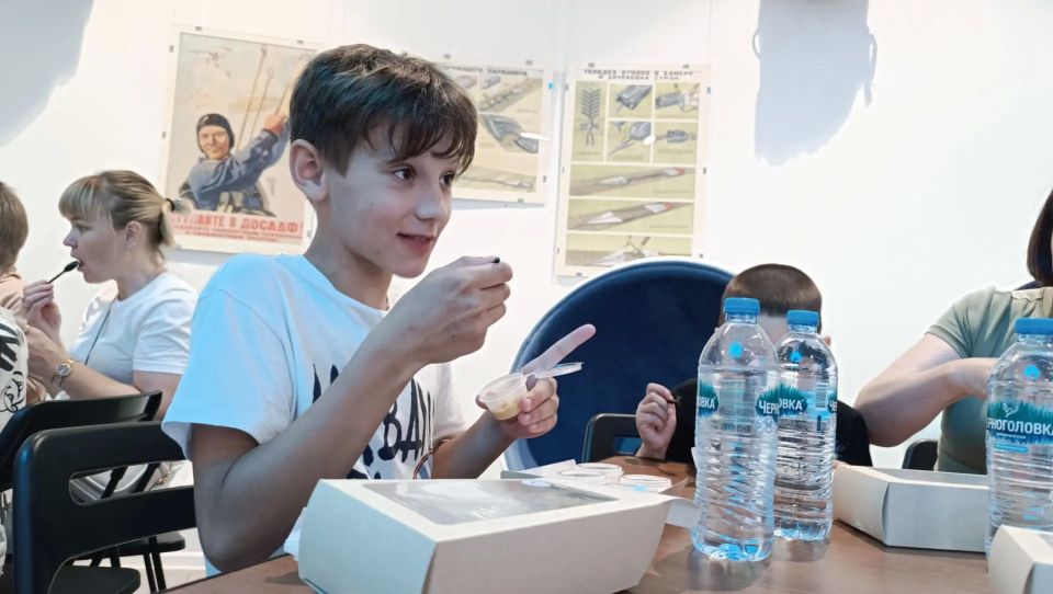 Михаил Евраев: В поселке Никульское, в родных местах первой женщины-космонавта Валентины Владимировны Терешковой, прошел традиционный «Космический пикник» Михаил Евраев: В поселке Никульское, в родных местах первой женщины-космонавта Валентины Владимировны Терешковой, прошел традиционный «Космический пикник»