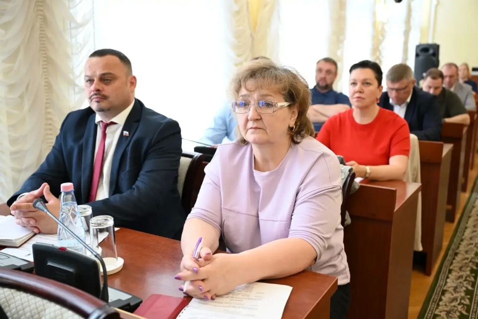 Михаил Евраев: На заседании Правительства подвели итоги прошедшего отопительного сезона и промежуточные результаты подготовки к следующему Михаил Евраев: На заседании Правительства подвели итоги прошедшего отопительного сезона и промежуточные результаты подготовки к следующему