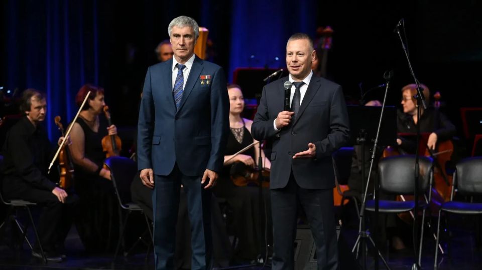 Михаил Евраев: В регионе состоялись торжества, посвященные 63-й годовщине полета в космос первой в мире женщины-космонавта Валентины Владимировны Терешковой Михаил Евраев: В регионе состоялись торжества, посвященные 63-й годовщине полета в космос первой в мире женщины-космонавта Валентины Владимировны Терешковой