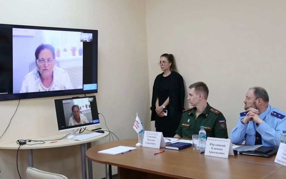 Сегодня, 18 июня, прокурор Ярославской области Климент Юрздицкий провел личный прием участников специальной военной операции и членов их семей Сегодня, 18 июня, прокурор Ярославской области Климент Юрздицкий провел личный прием участников специальной военной операции и членов их семей