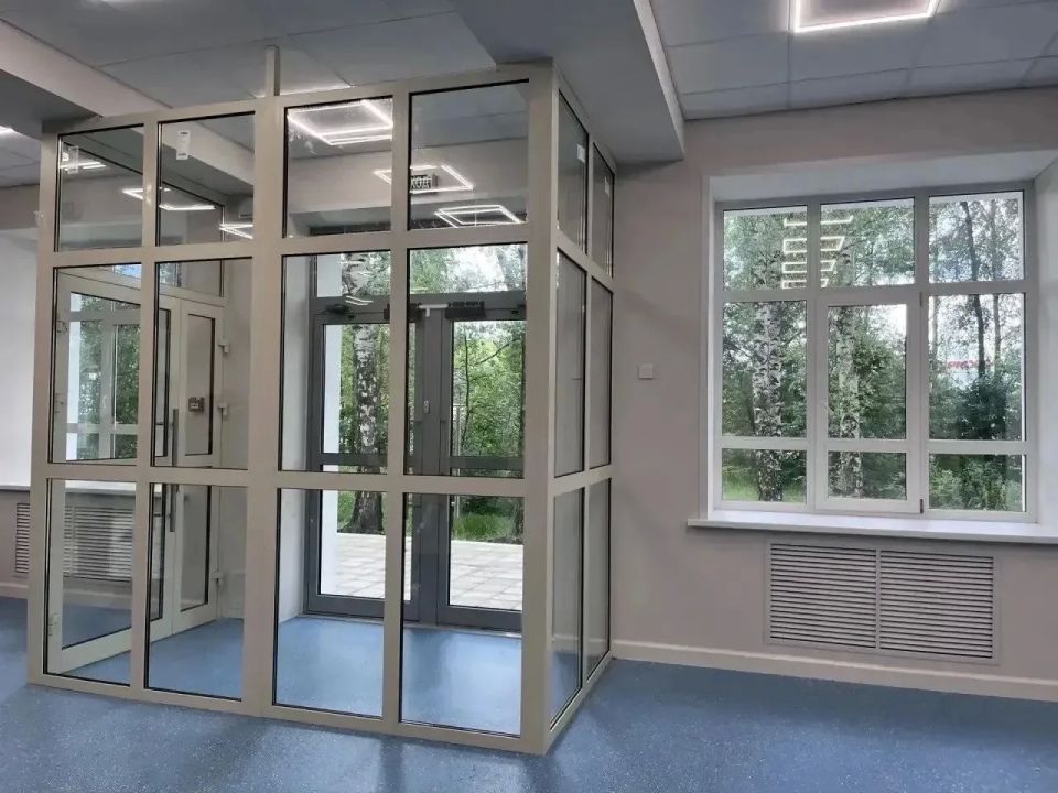 Прокурор Заволжского района Светлана Качалова проверила ход и результаты работ по капитальному ремонту школы № 50, которые выполняются в рамках национального проекта «Молодежь и дети» Прокурор Заволжского района Светлана Качалова проверила ход и результаты работ по капитальному ремонту школы № 50, которые выполняются в рамках национального проекта «Молодежь и дети»
