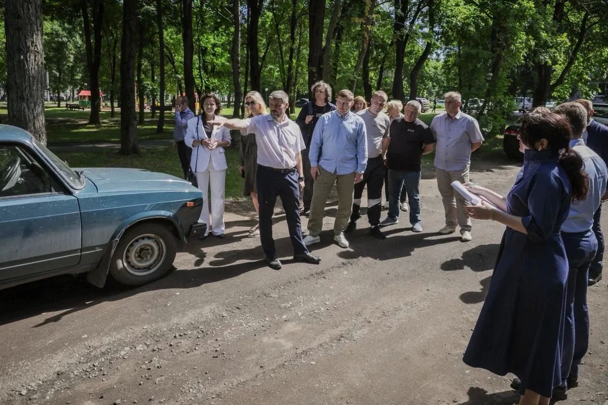Дмитрий Рудаков: Сегодня в рамках еженедельного обхода территорий проверил состояние дел в Веретье Дмитрий Рудаков: Сегодня в рамках еженедельного обхода территорий проверил состояние дел в Веретье