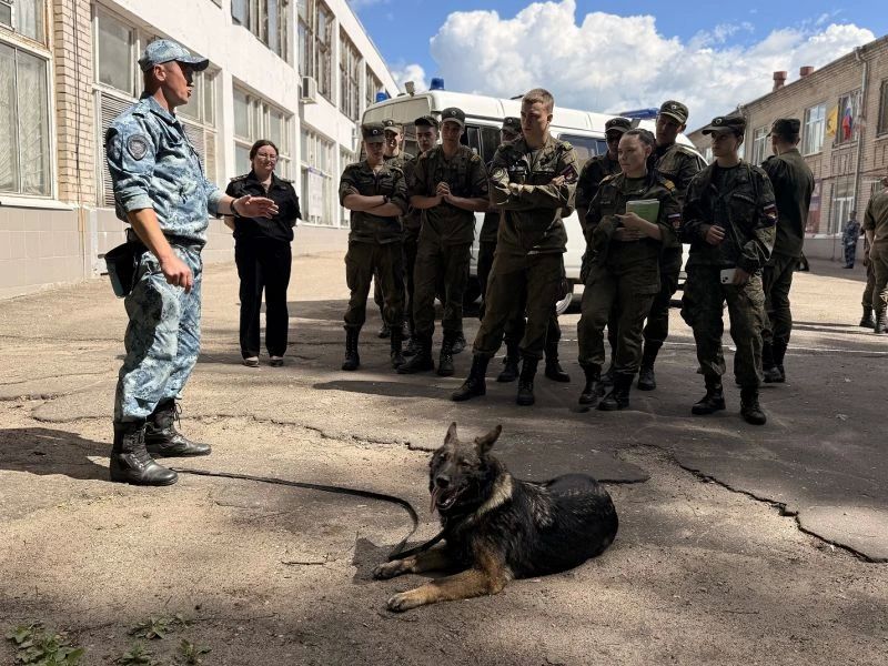 В рамках акции «Каникулы с Общественным советом» правоохранители и общественники организовали межведомственное мероприятие для кадетов В рамках акции «Каникулы с Общественным советом» правоохранители и общественники организовали межведомственное мероприятие для кадетов