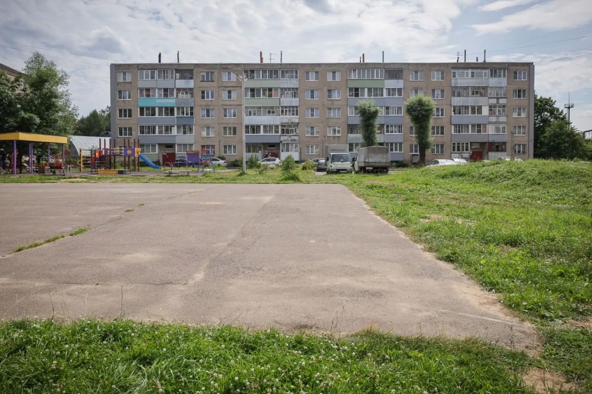 В Рыбинске продолжается ремонт дворов по программе «Наши дворы» В Рыбинске продолжается ремонт дворов по программе «Наши дворы»