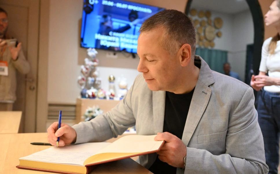 Михаил Евраев: В Ярославле на улице Нахимсона, 18, открылась галерея истории Золотого кольца Михаил Евраев: В Ярославле на улице Нахимсона, 18, открылась галерея истории Золотого кольца