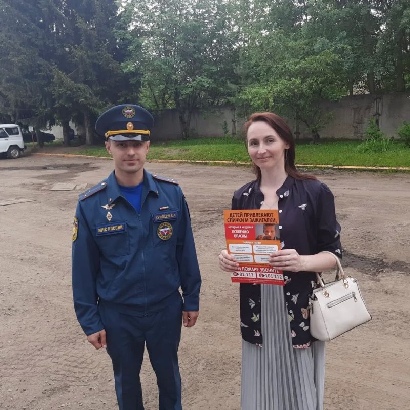 #ЛицаМЧС. Сегодня в рубрике расскажем о старшем лейтенанте внутренней службы Евгении Кузнецове, начальнике караула пожарно-спасательной части №22 города Ростова Великого #ЛицаМЧС. Сегодня в рубрике расскажем о старшем лейтенанте внутренней службы Евгении Кузнецове, начальнике караула пожарно-спасательной части №22 города Ростова Великого