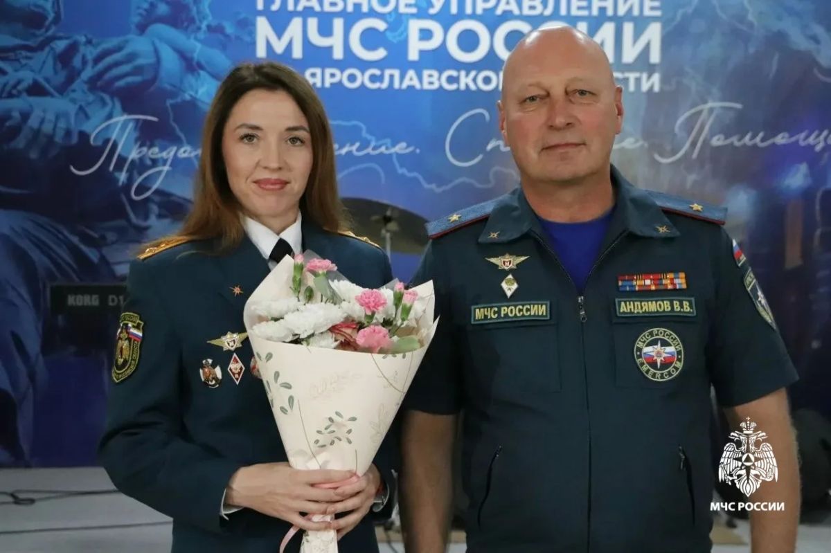 В преддверии профессионального праздника в региональном управлении МЧС России чествовали сотрудников Государственного пожарного надзора В преддверии профессионального праздника в региональном управлении МЧС России чествовали сотрудников Государственного пожарного надзора