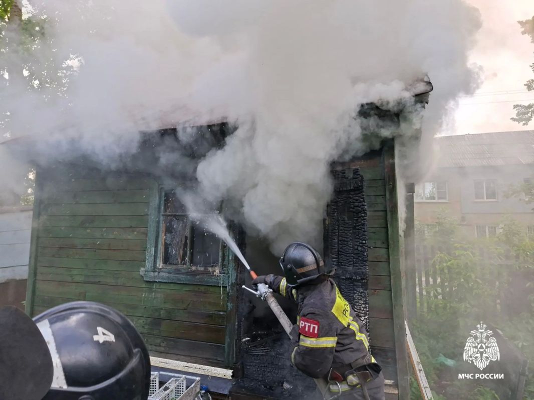 Нарушение правил пожарной безопасности привело к пожару в городе Ярославле Нарушение правил пожарной безопасности привело к пожару в городе Ярославле