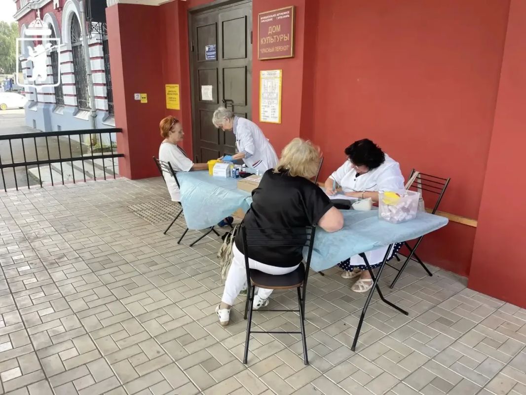 В Ярославле продолжается акция «Шаг к здоровью» В Ярославле продолжается акция «Шаг к здоровью»